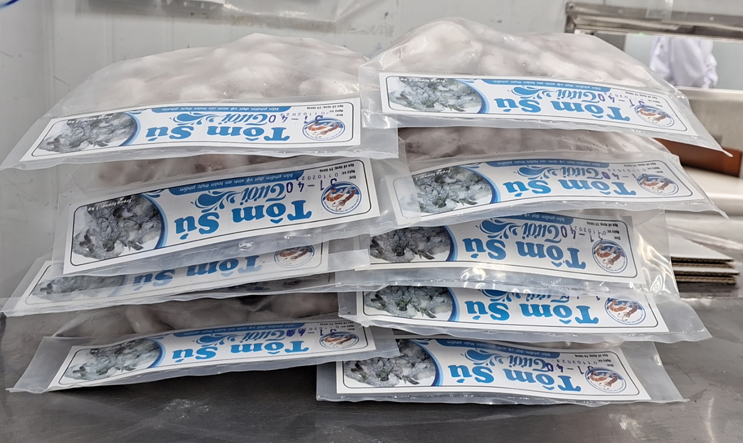 Tôm sú bóc nõn giòn đông lạnh, size 31 - 40, thùng 10 túi x 600gr, Giao Tp. HCM